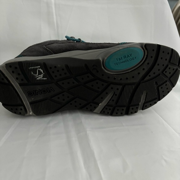 Vionic Women’s Shoes withh Orthaheel Technology Cypress Trail Walker Ankle Boot - Picture 10 of 16